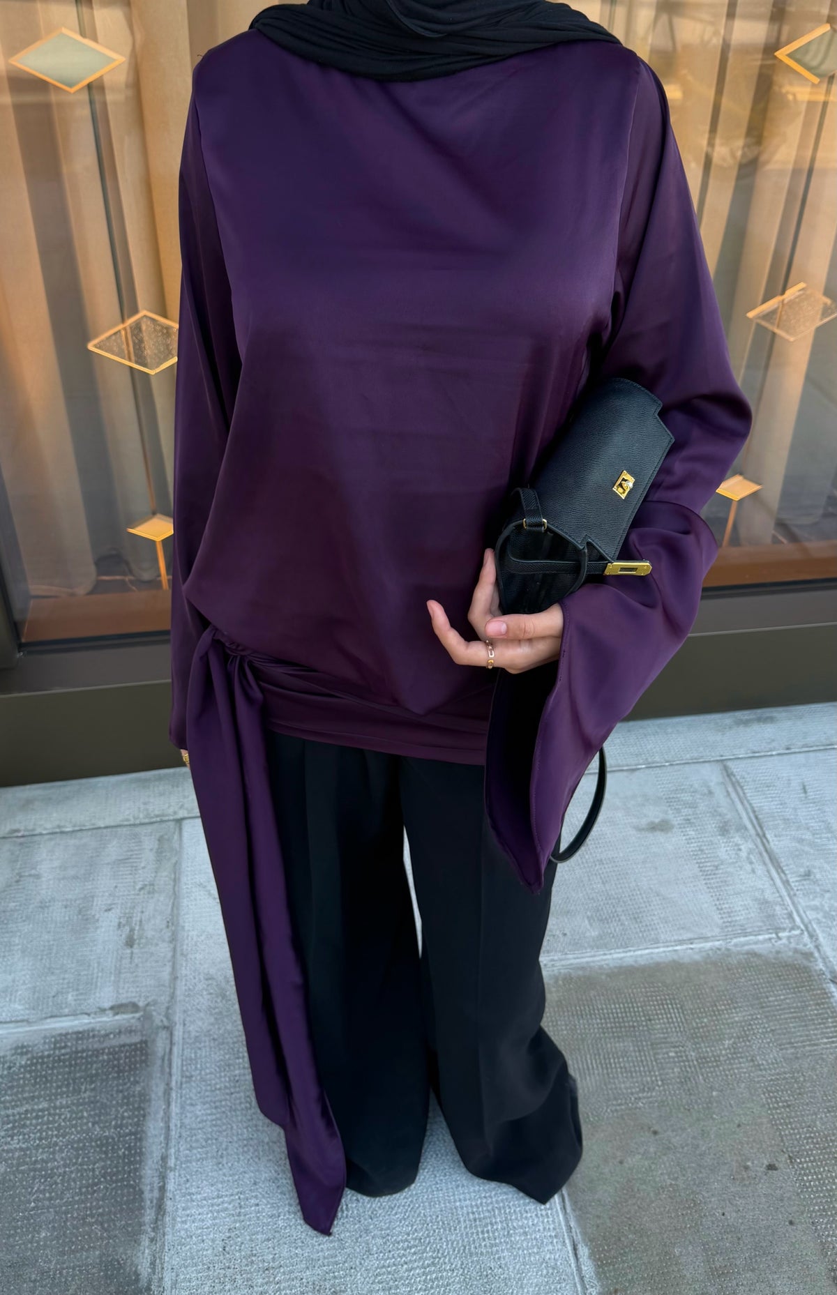 Haut à nouer violet avec manches évasées